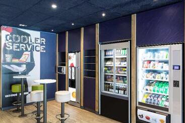 هتل Ibis Budget Zurich Airport