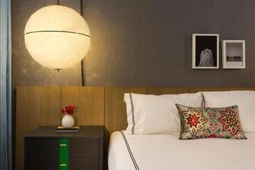 Kimpton Gray Hotel Chicago, An Ihg