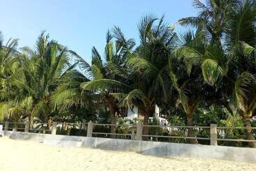 هتل Krisada Beach Resort