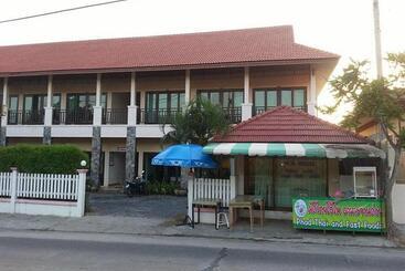 هتل Mm House Samui