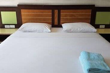هتل Mm House Samui
