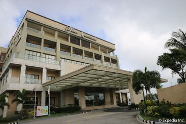 هتل Monticello Tagaytay
