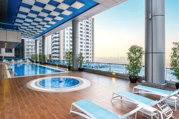هتل Ramada By Wyndham Dubai Barsha Heights