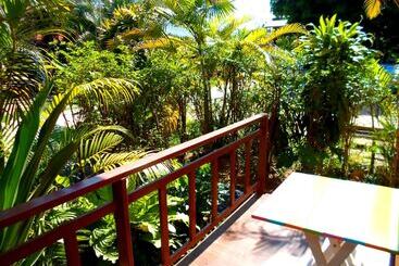 هتل Rewadee Garden Resort