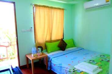 هتل Rewadee Garden Resort