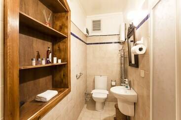 هتل Stonehouse By Ipek
