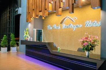 هتل The Peak Boutique