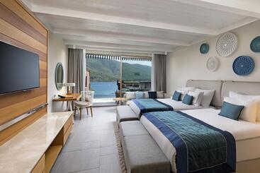 هتل Titanic Luxury Collection Bodrum