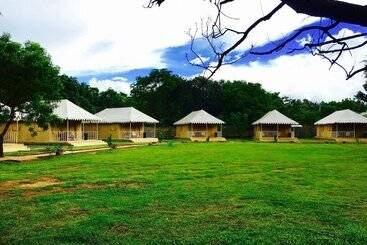 Rangiri Dambulla Resort