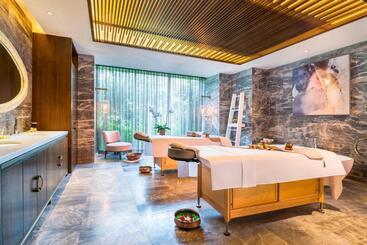 استراحتگاه The St. Regis Langkawi