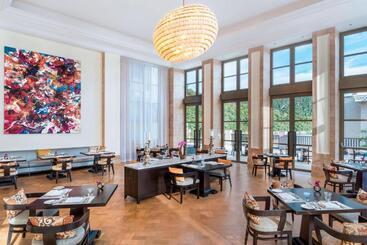 استراحتگاه The St. Regis Langkawi