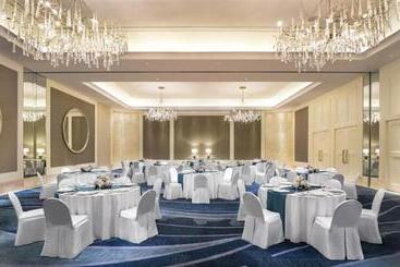 استراحتگاه The St. Regis Langkawi