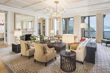 استراحتگاه The St. Regis Langkawi