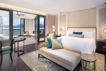 استراحتگاه The St. Regis Langkawi