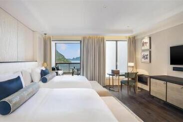 استراحتگاه The St. Regis Langkawi