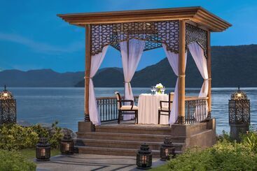 استراحتگاه The St. Regis Langkawi
