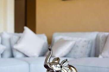 Suites Costa Dorada