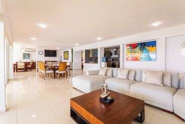 Suites Costa Dorada