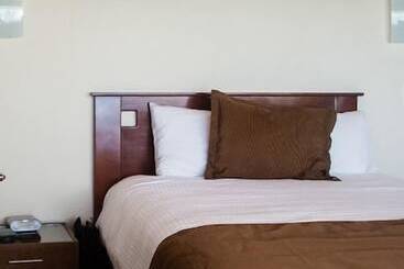 Suites Costa Dorada