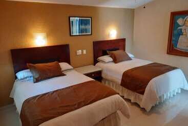 Suites Costa Dorada