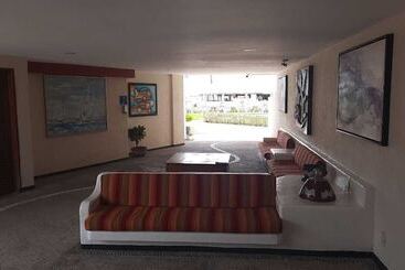 Suites Costa Dorada
