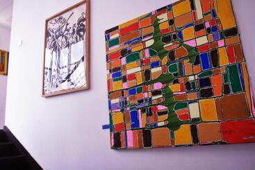 هتل Art House