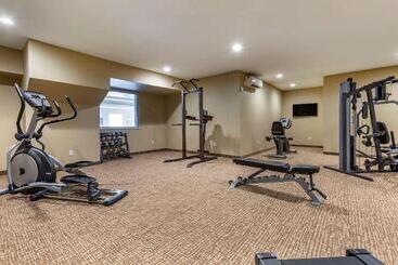 هتل Comfort Inn & Suites Near Mt. Rushmore