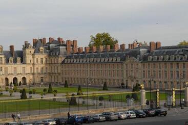 Hotel De Londres