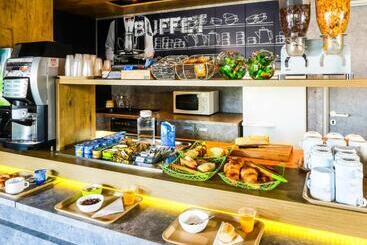 هتل Ibis Budget Courbevoie Paris La Défense