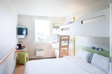 هتل Ibis Budget Courbevoie Paris La Défense