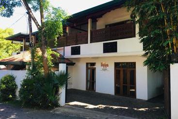ホテル Liyya Residence