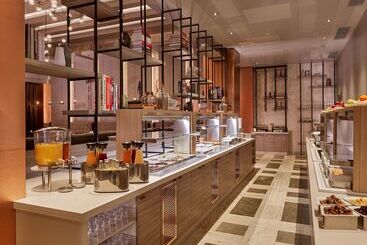 Отель Park Plaza Nuremberg