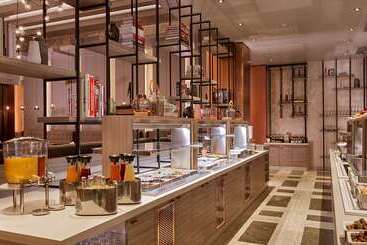 هتل Park Plaza Nuremberg