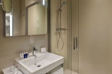 Отель Park Plaza Nuremberg
