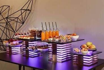 Отель Park Plaza Nuremberg