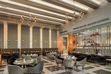 Отель Park Plaza Nuremberg