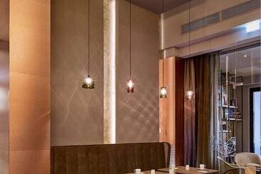 Отель Park Plaza Nuremberg