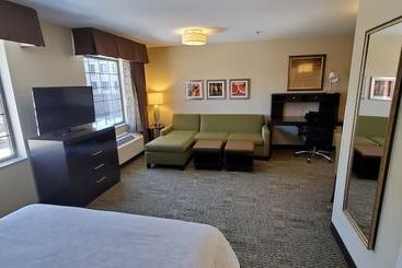酒店 Staybridge Suites Eau Claire Altoona, An Ihg