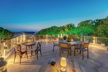 هتل Villa Kore Cesme