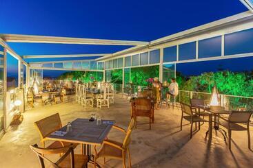 هتل Villa Kore Cesme