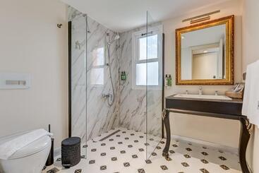 هتل Villa Kore Cesme