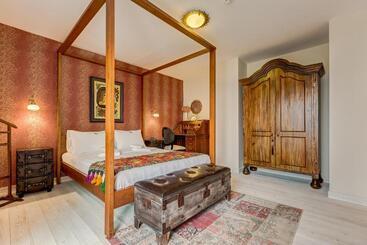 هتل Villa Kore Cesme