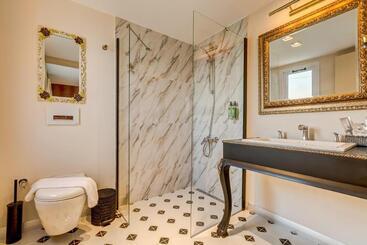 هتل Villa Kore Cesme
