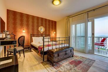 هتل Villa Kore Cesme