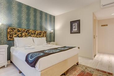 هتل Villa Kore Cesme
