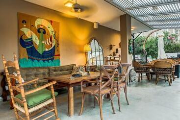 هتل Villa Kore Cesme