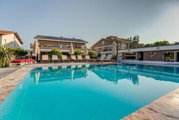 هتل Villa Kore Cesme