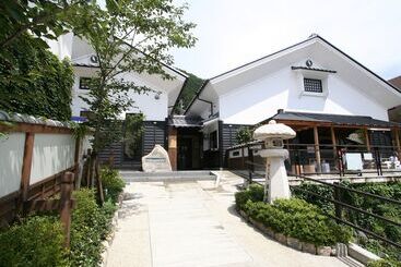 هتل Ooedo Onsen Monogatari Gero Bekkan