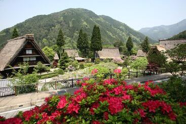 هتل Ooedo Onsen Monogatari Gero Bekkan
