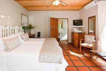 Oue Werf Country House